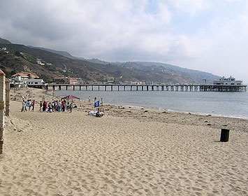 Malibu's Surfrider beach and pier